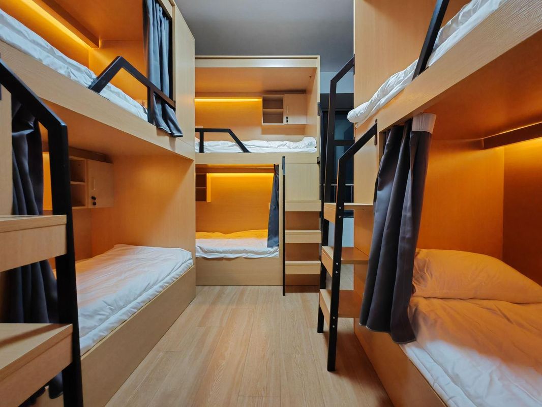 Baocheng Homestay (Shanghai South Station)