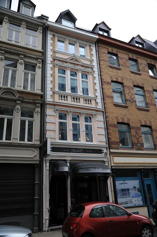 洪堡 1 宮酒吧酒店