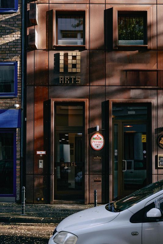 18Arts Hotel - Living in a Gallery!