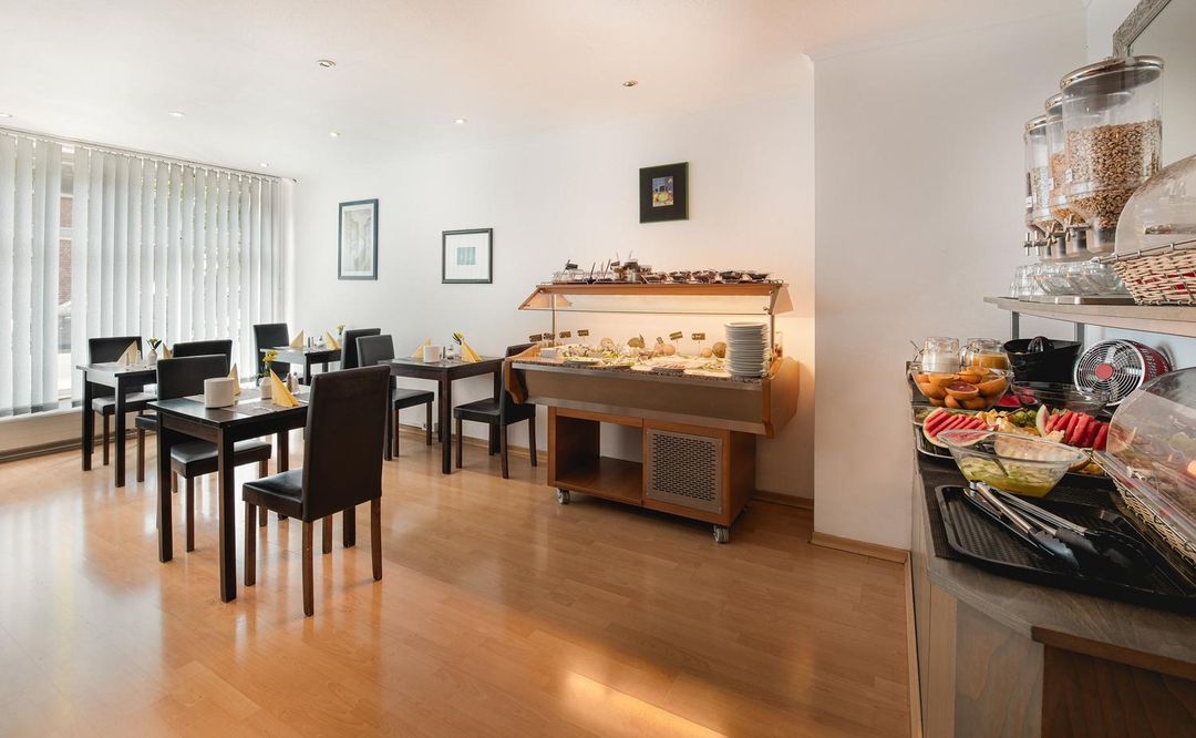 比爾科海芬花園酒店