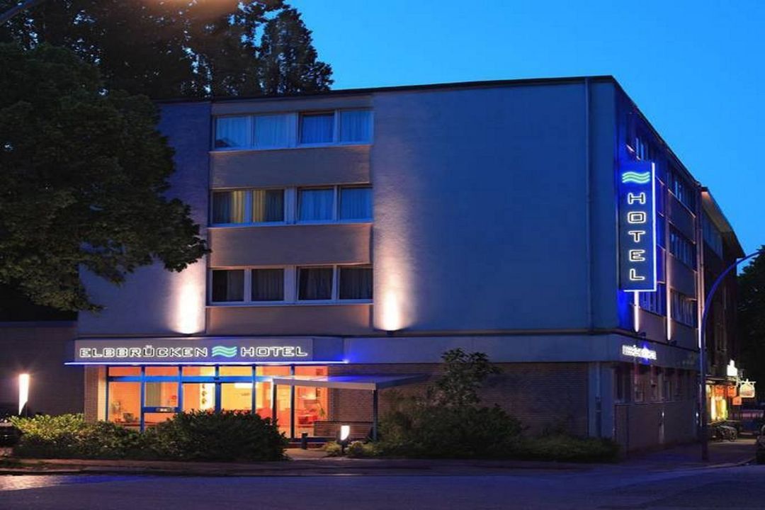 埃爾布魯肯酒店