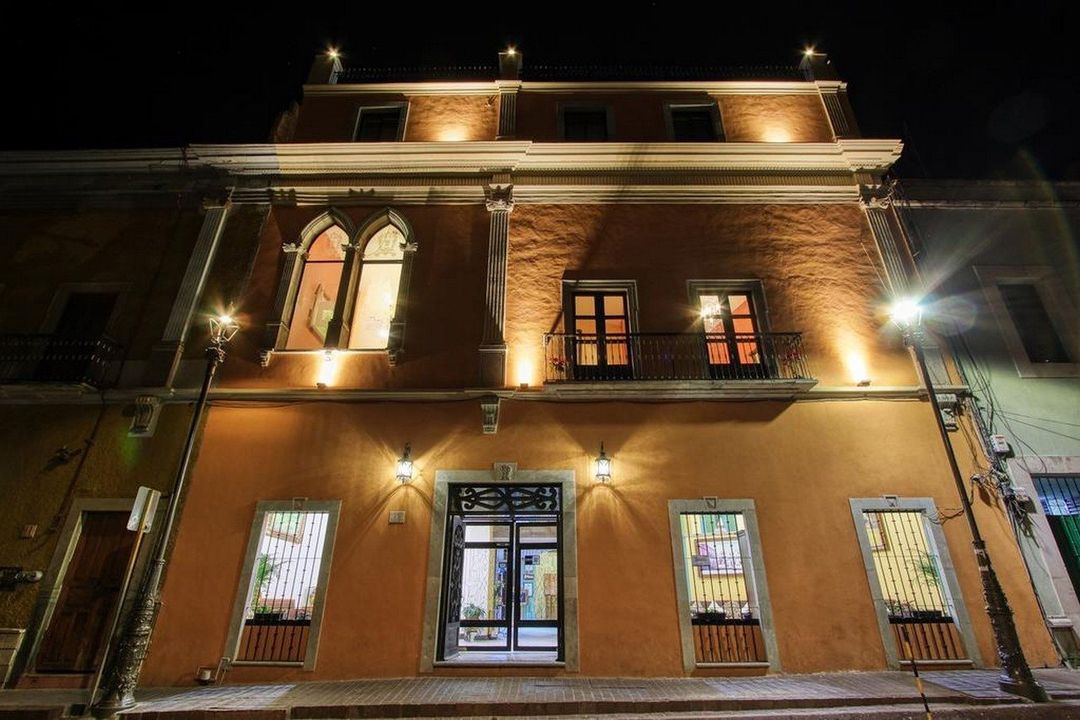 坎塔多爾大廈酒店