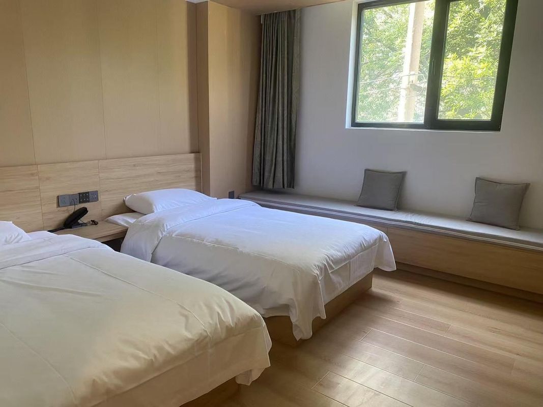 Jinbaihui Express Hotel