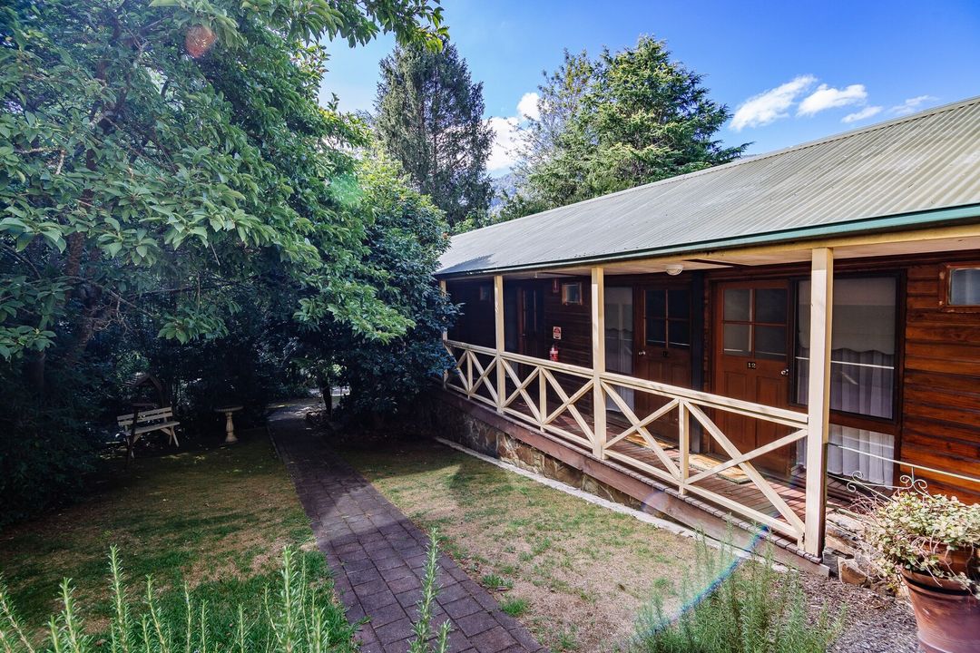 Warburton Lodge