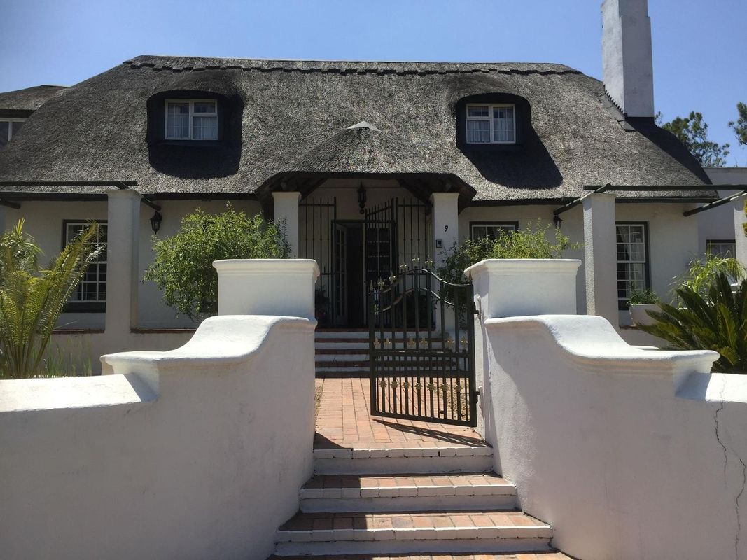 霍華德區莊園酒店