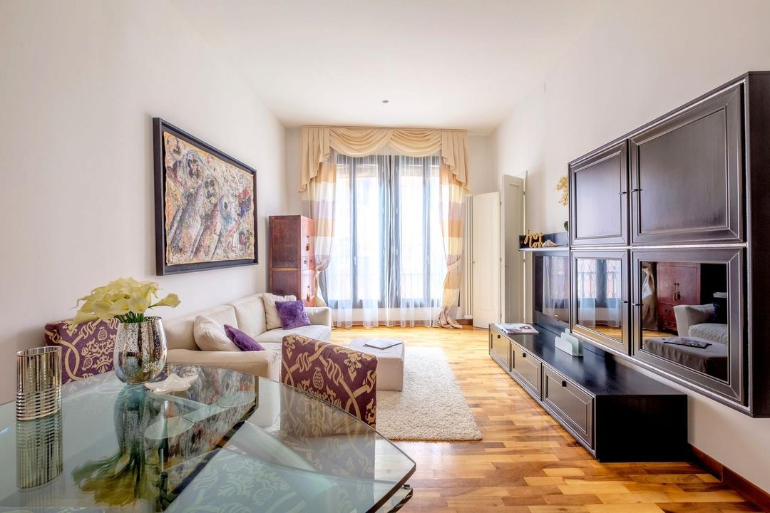 維若妮卡套房酒店