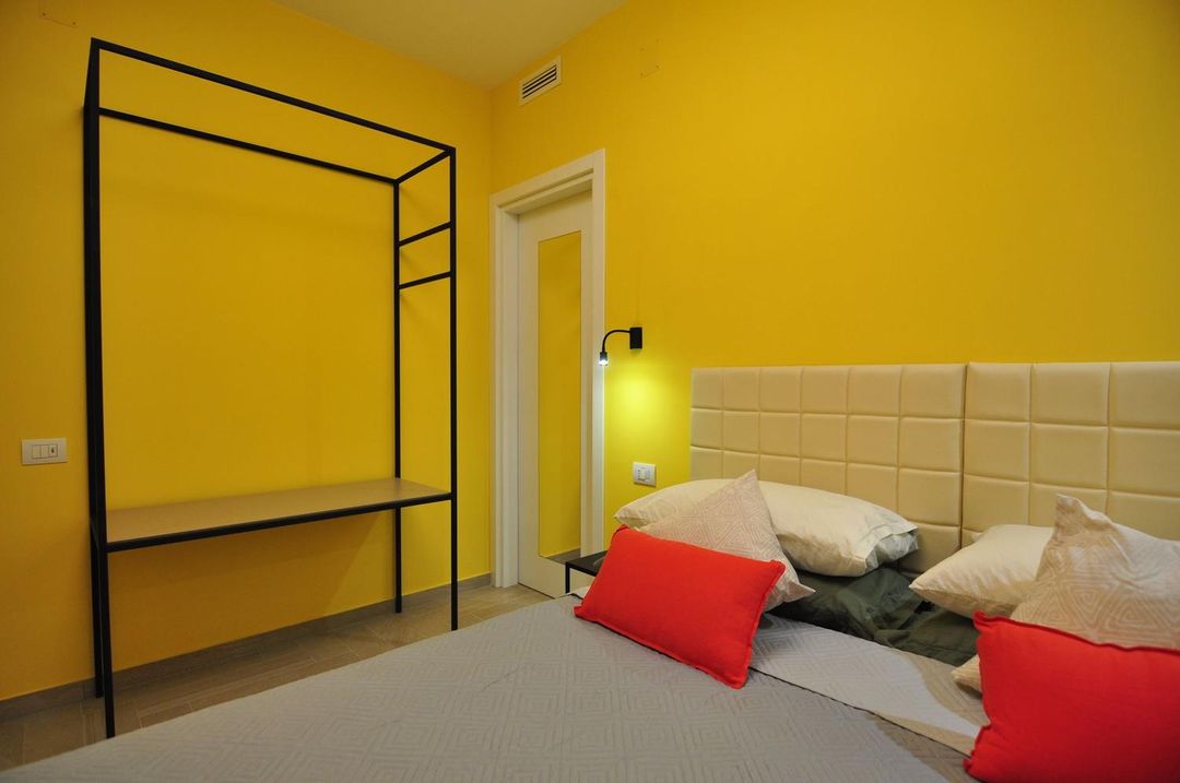 德爾科那不勒斯旅館