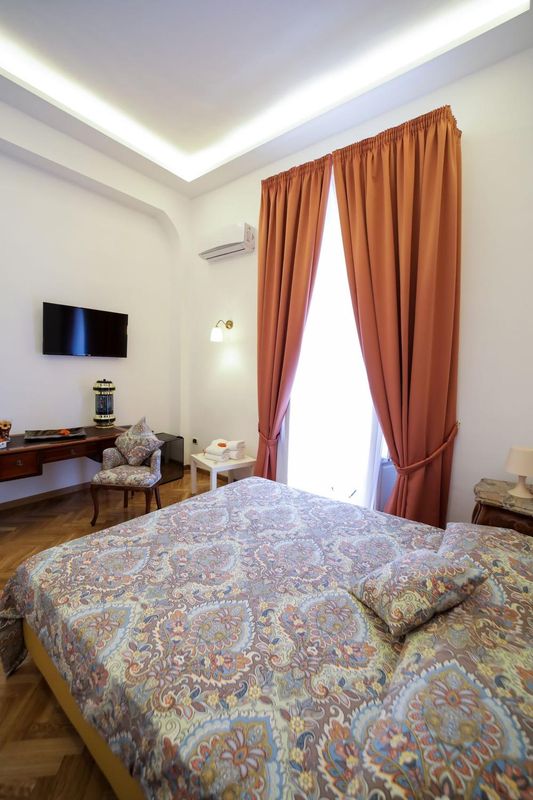 迪帕爾馬套房旅館