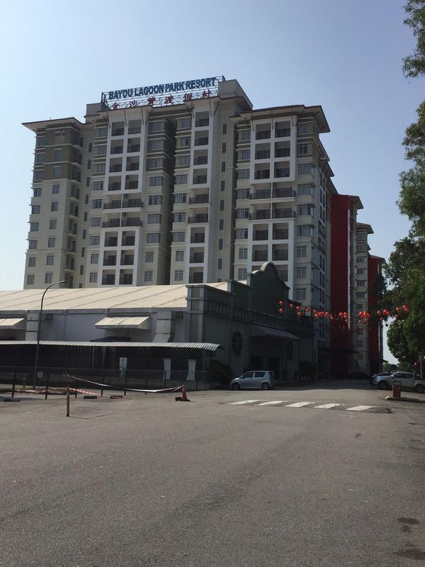 Homestay at Lagoon Park Resort