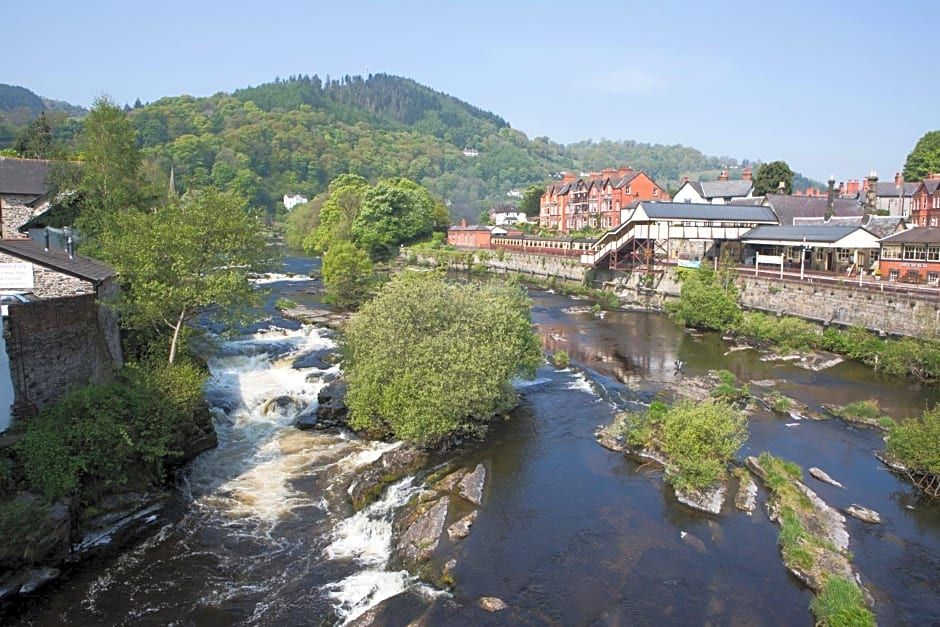 Bridge End Hotel