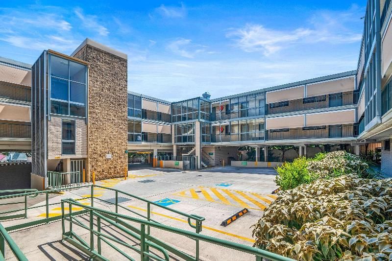 哈伯菲爾德陽光凱藝酒店