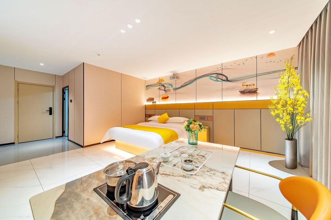 港蓮酒店 (廣州番禺石樓店)