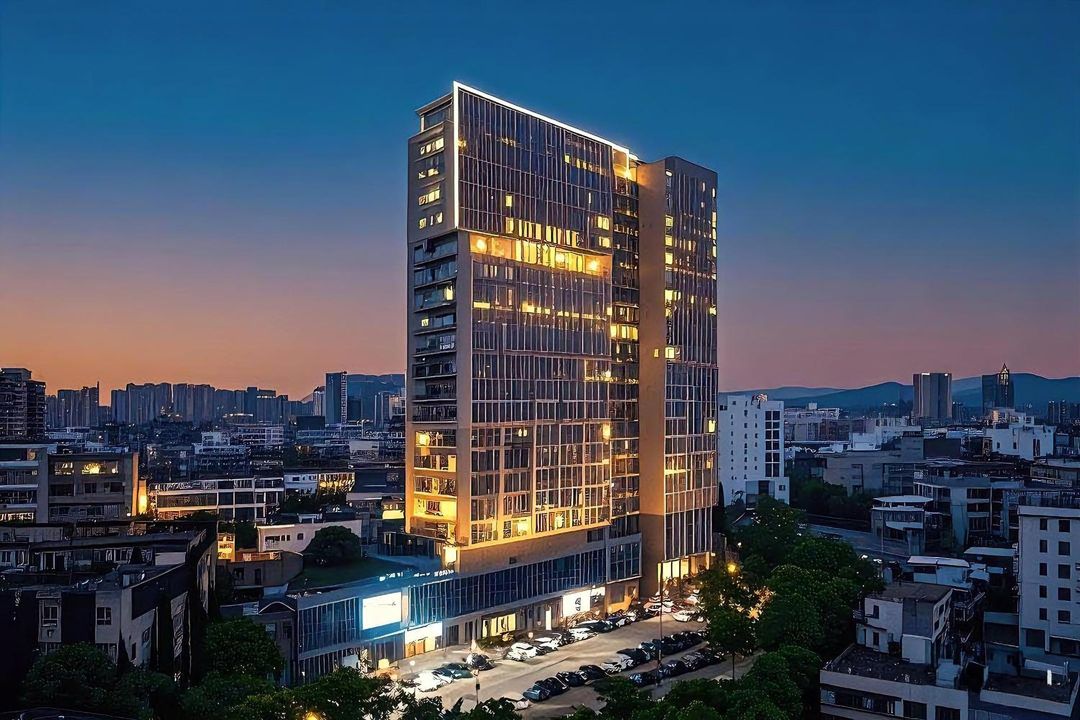 Quest for Home • Courtyard | Fashion Style & Warm Design House