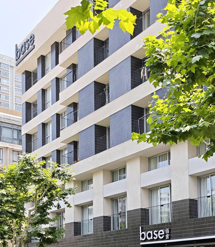 base佰舍酒店公寓(上海八萬人體育場文定路店)