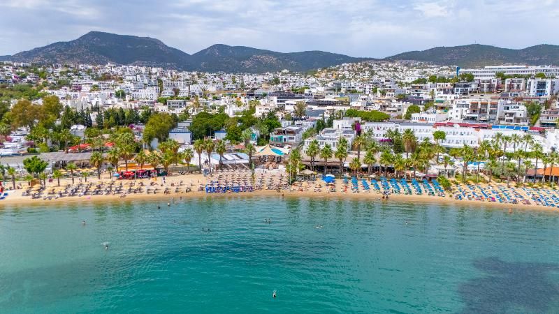 LADONIA HOTELS LEO BEACH