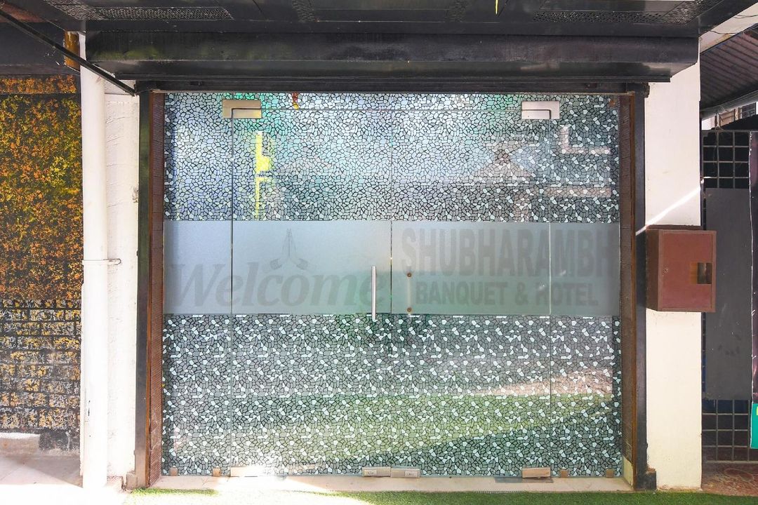 Hotel O the Red Rose Near Kalikapur