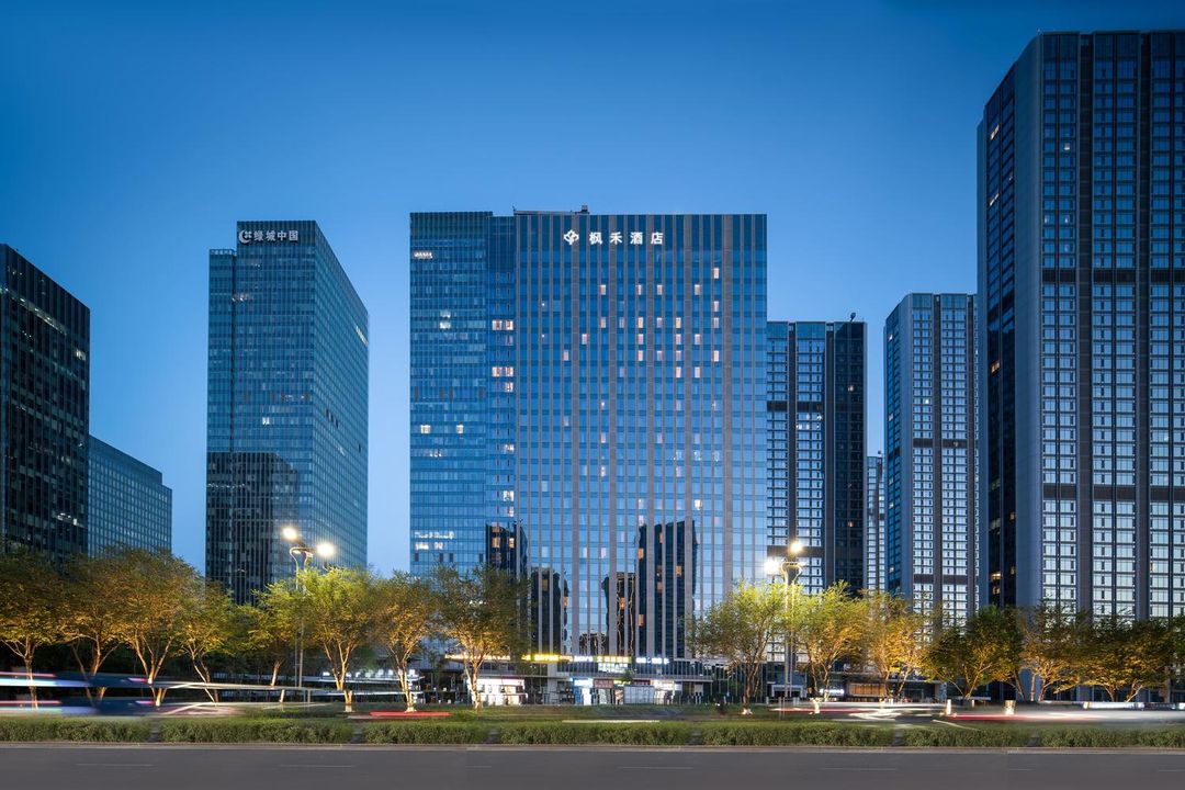 楓禾酒店(新疆國際會展中心綠城廣場店)