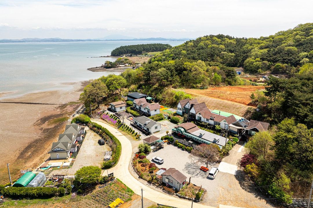 Taean Island Pension