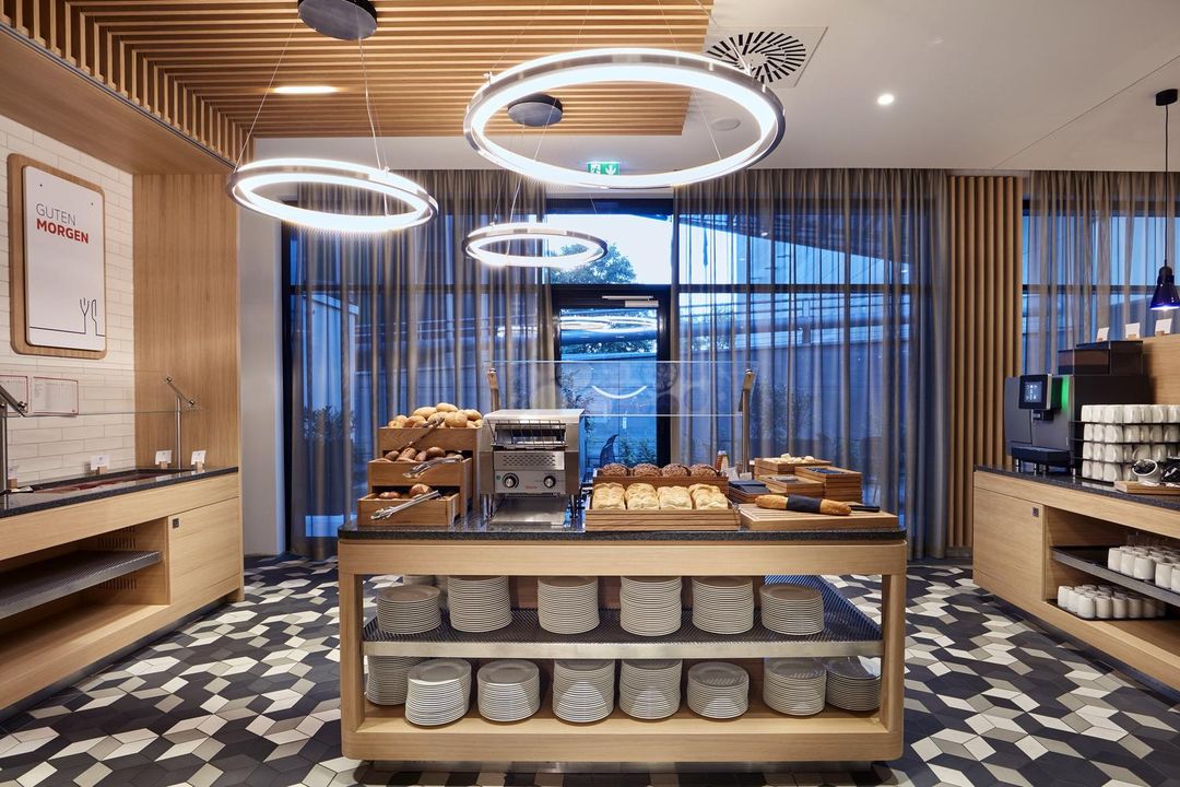 柏林亞歷山大廣場智選假日酒店