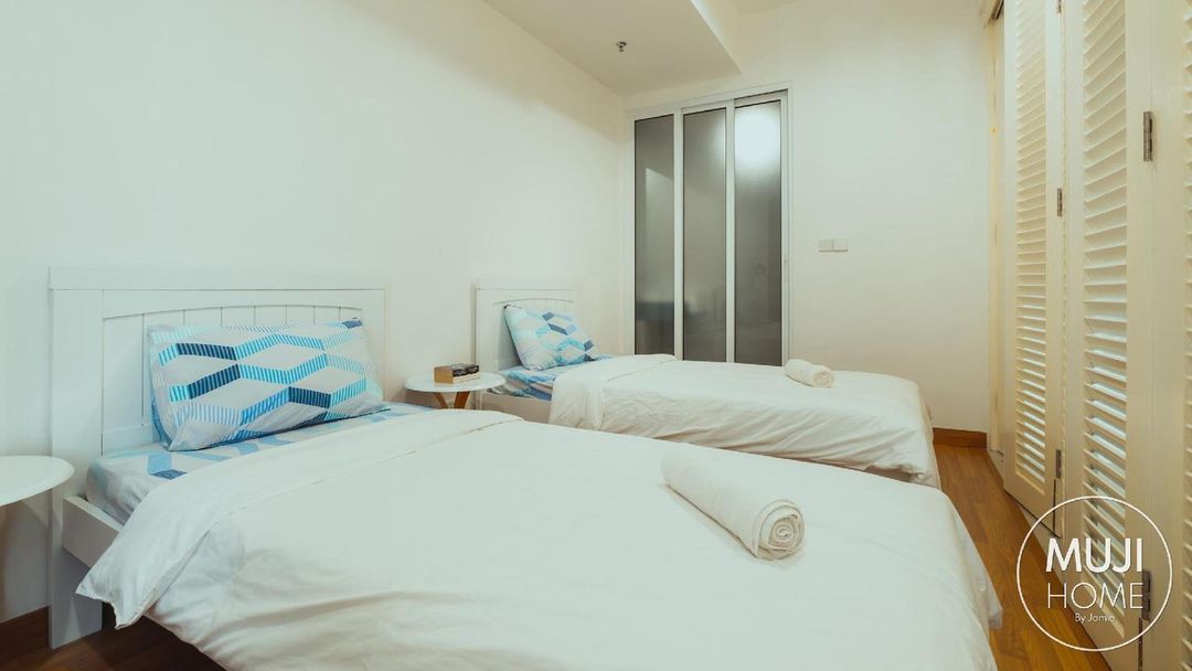 Muji Home 1 ★2BR★Sea+City View@Town★Netflix&TV Box