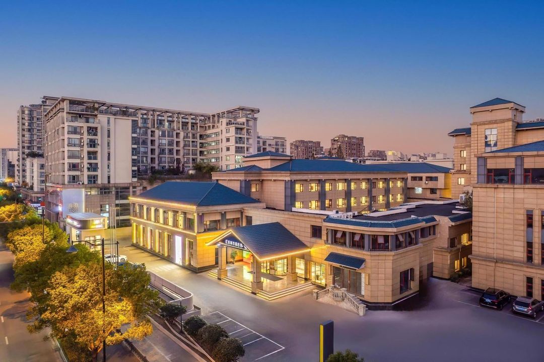 憶泊城市酒店(臨平銀泰百貨邱山大街店)