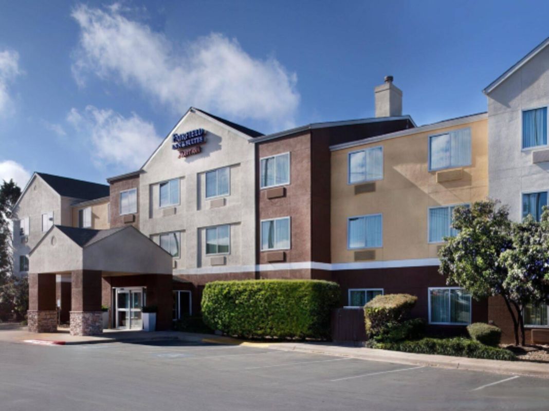 Fairfield Inn & Suites Austin-University Area
