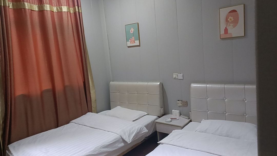 Junyue Inn (Henglin Daqiao)