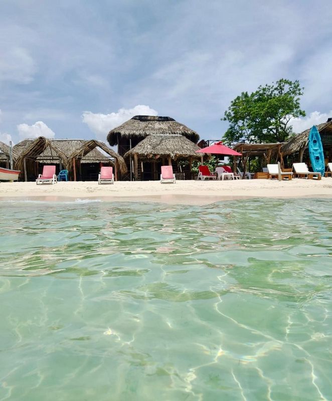 C2-R Habitacion Tipo CABAÑA EN Isla de Baru