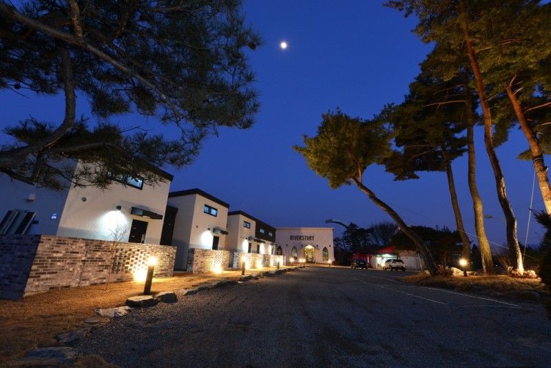 Chuncheon River Story Pension