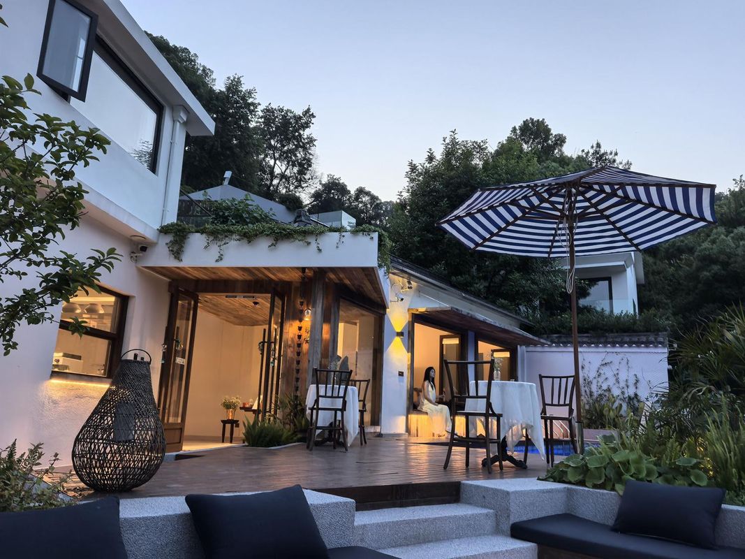 杭州芽莊民宿(西湖風景區店)