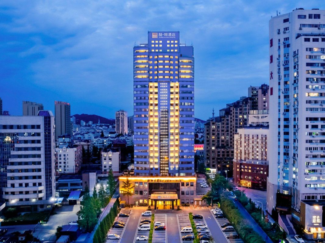 喆啡酒店(青島五四廣場萬象城店)