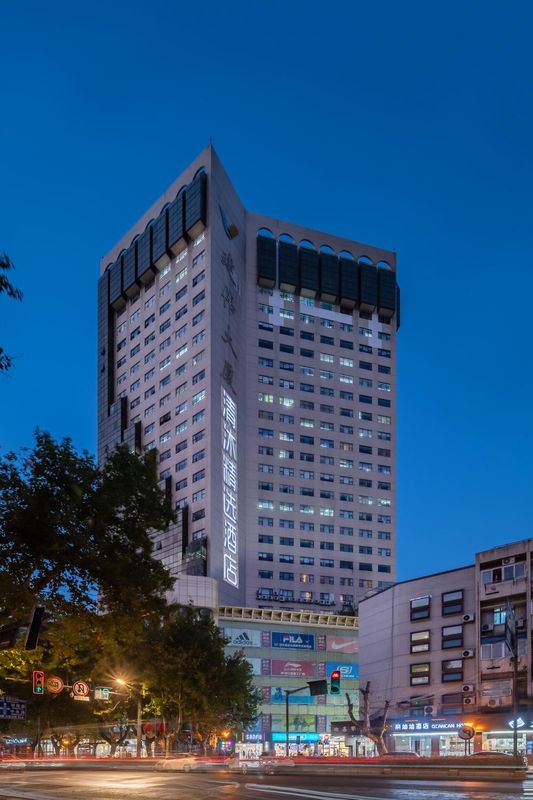 清沐精選酒店(南京玄武湖青春廣場地鐵站店)