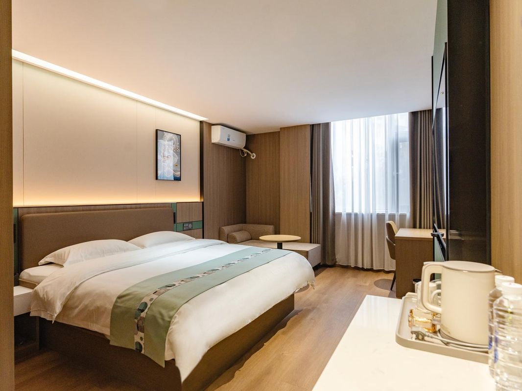 西安菠蘿精品酒店