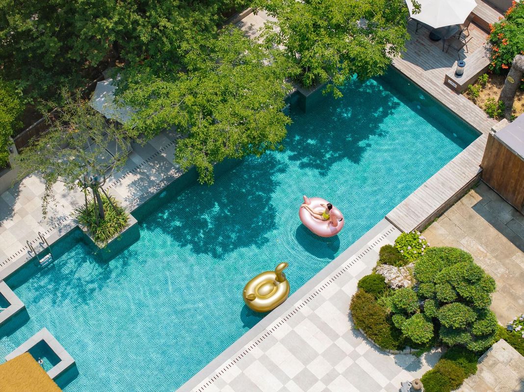 Floral Lux Hotel· Changzhou Mountain Carp Peach Blossom Hotel