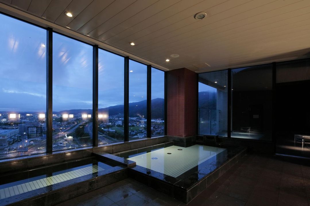 茅野光芒酒店(CANDEO HOTELS)