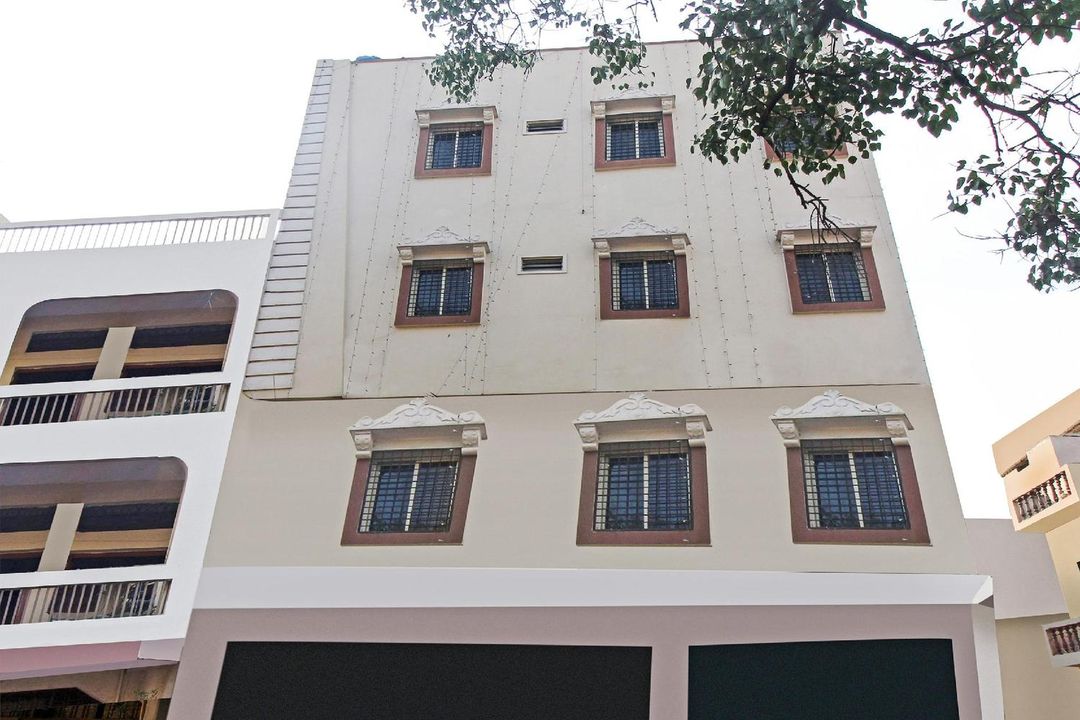 Hotel O M R Residency