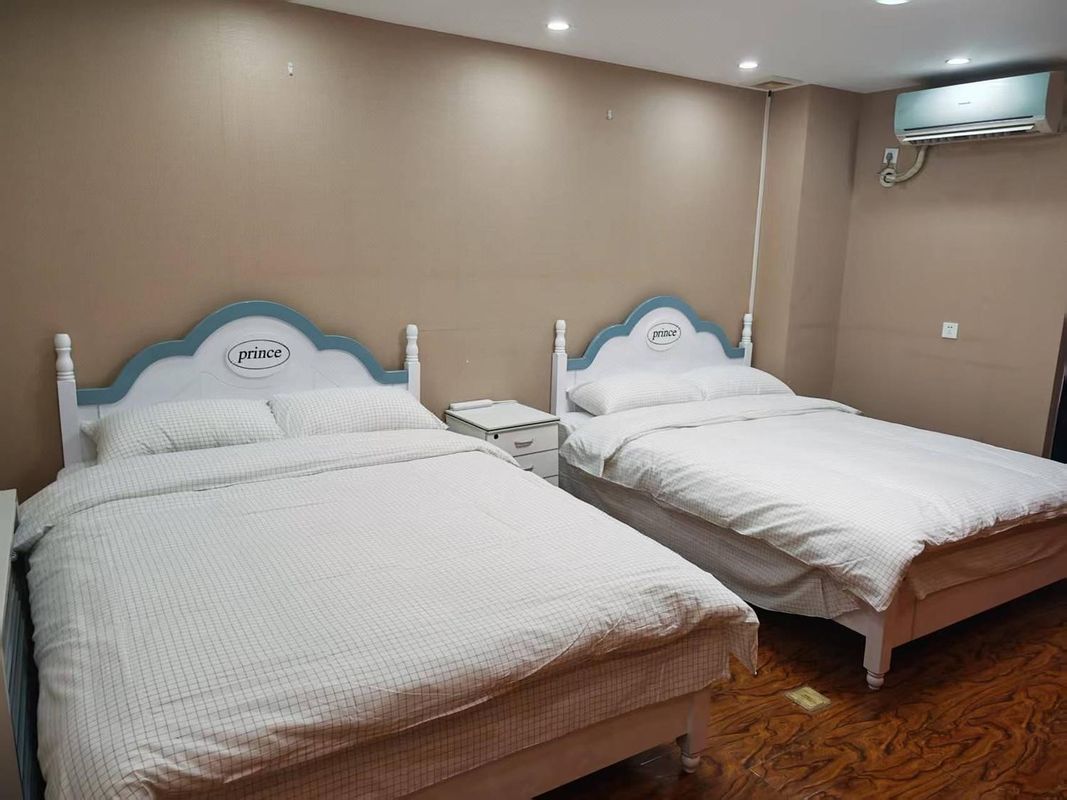 Youke Homestay (Beijing University First Hospital Daxing Campus Gaomidian South Subway Station)