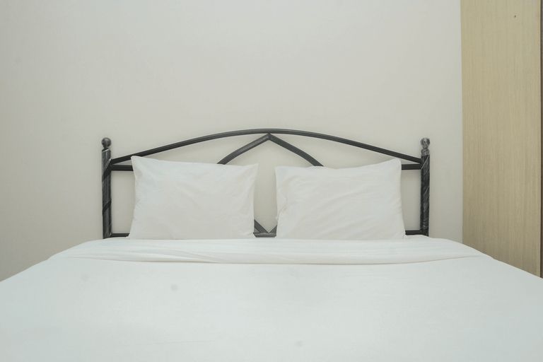 Comfy 2Br Apartment @ Springlake Summarecon