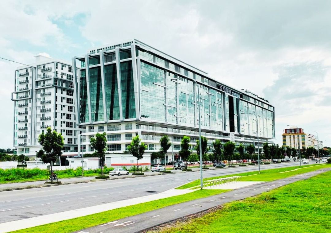 Sutera Avenue Rooftop Infinity Swimming Pool