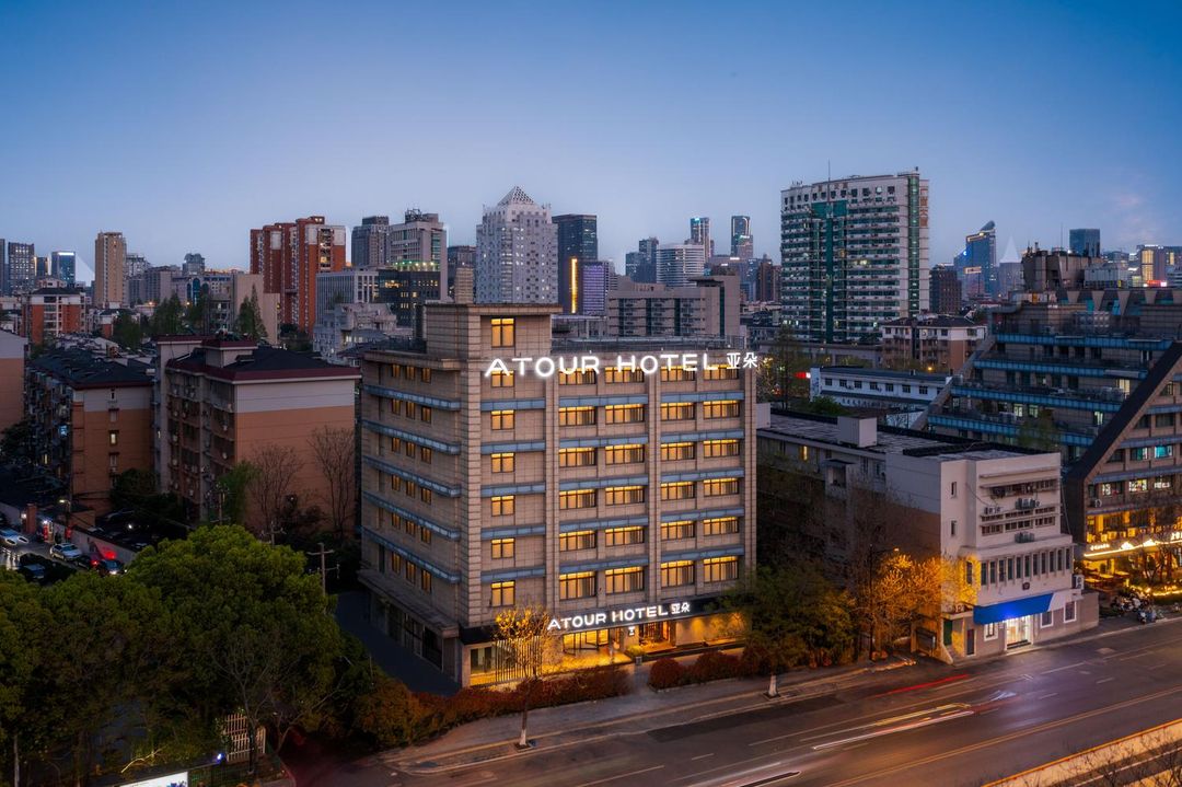 杭州浙大華家池鳳起東路亞朵酒店