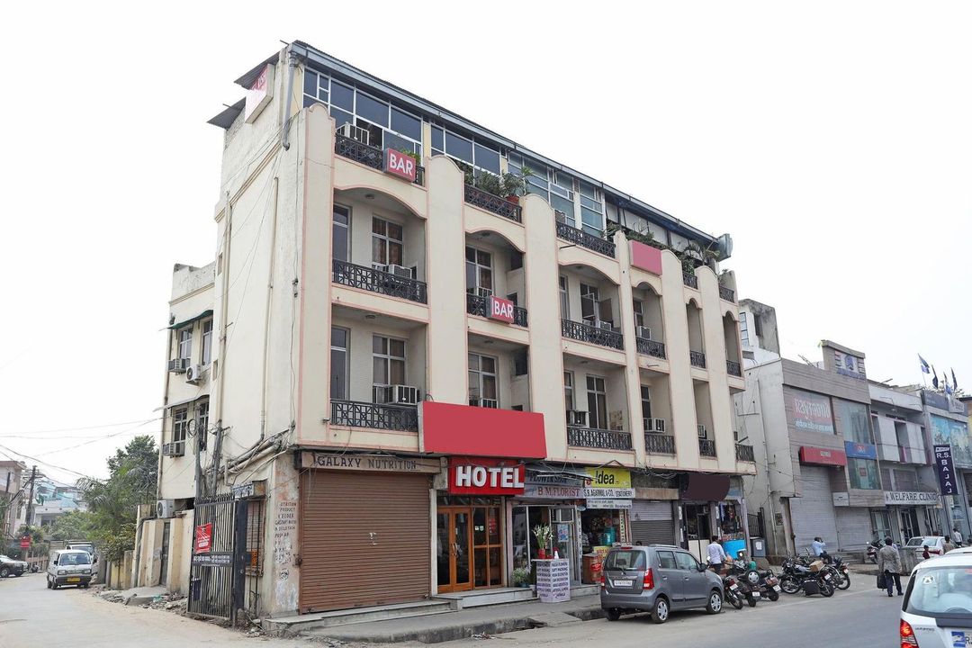 OYO 旗艦 10282 裏士酒店