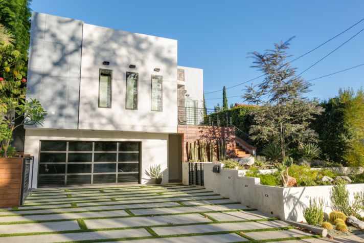 1064 - Sunset Modern Villa