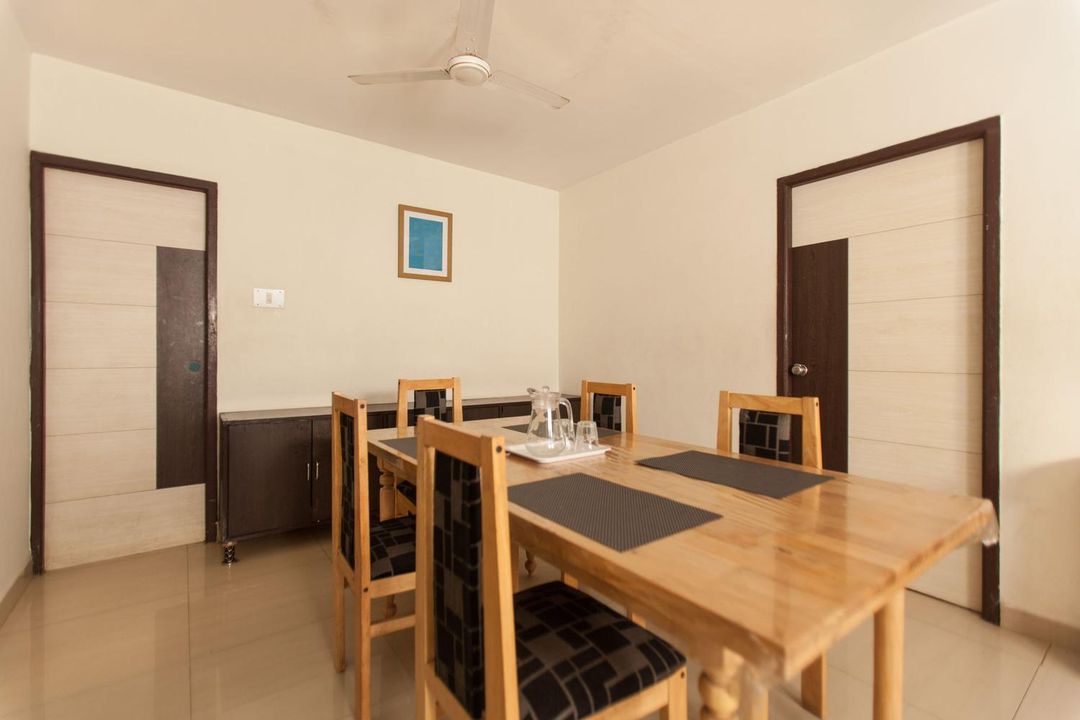 OYO 505 Hotel Beehive