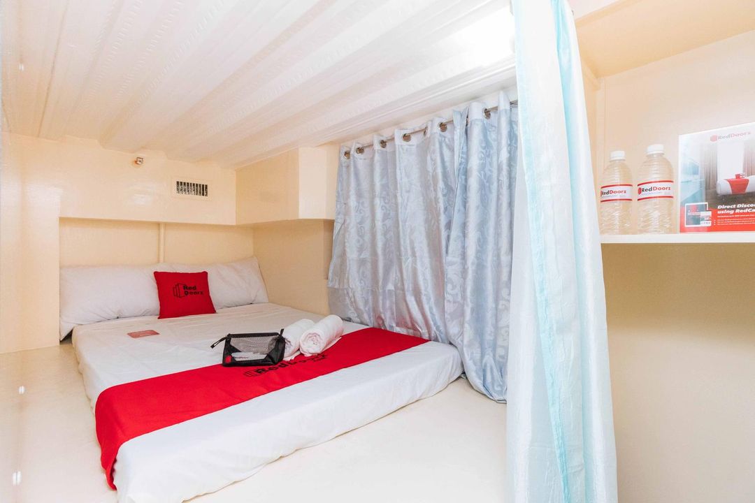 瑞德多茲普拉斯酒店 @ RSG SS 住宅維托克魯斯