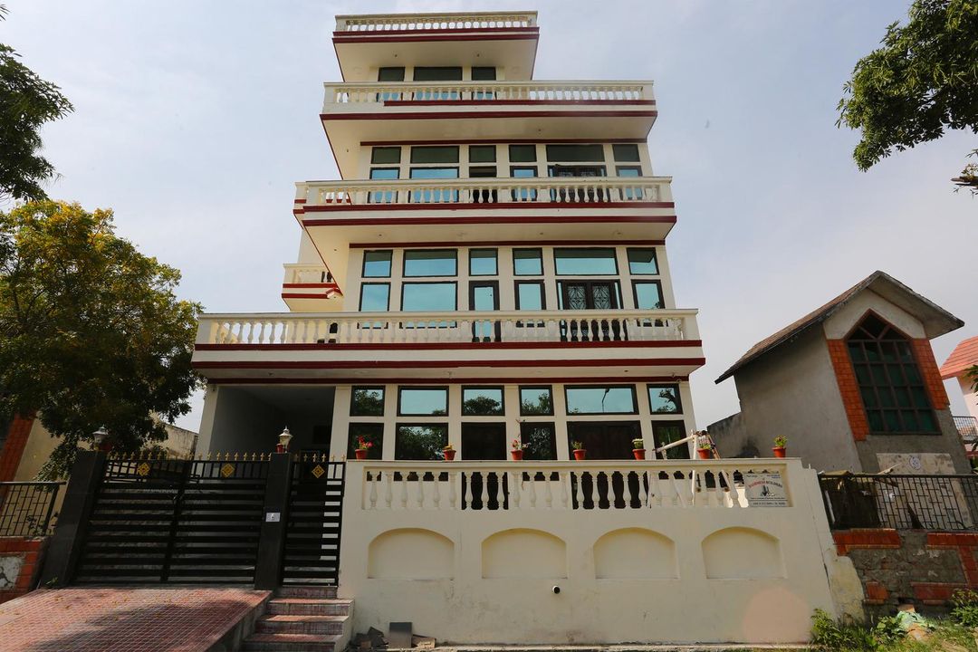 30309 Vashu Residency
