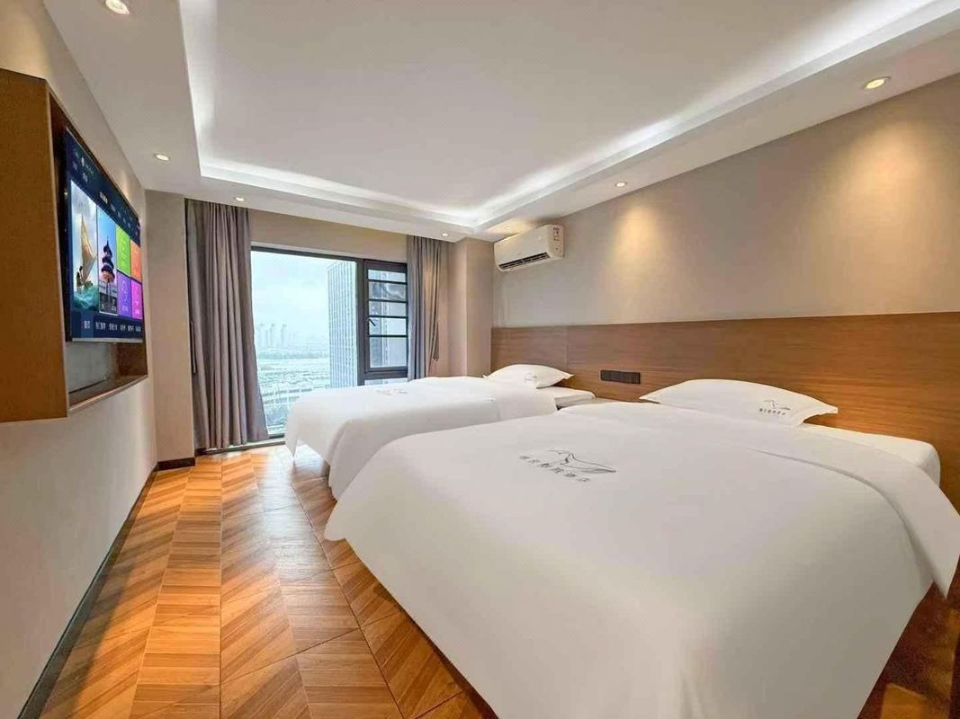 鯨雲影院民宿(經開永旺店)