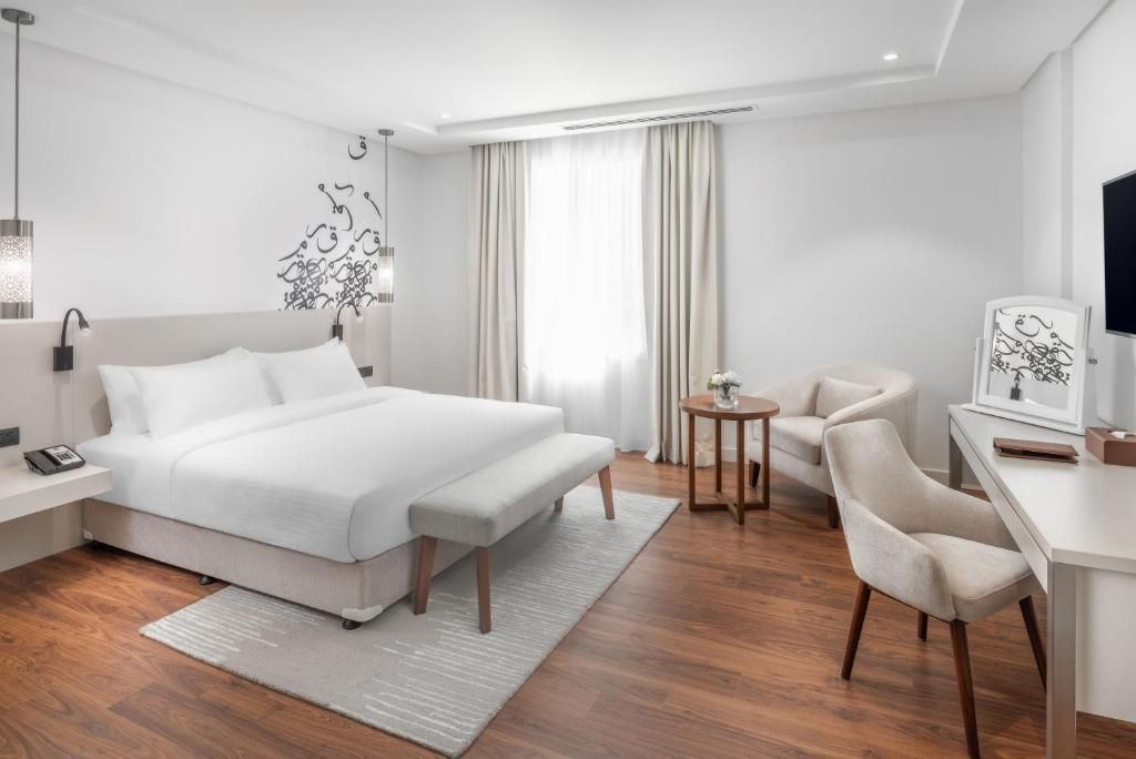 地標酒店及套房