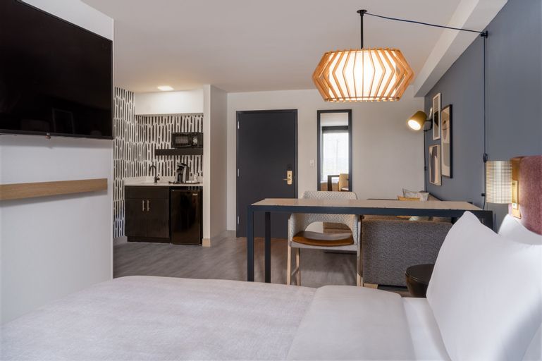 奧斯汀機場雅途套房