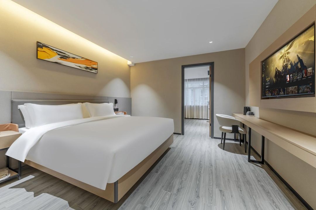 Kaiji Xingpan Hotel (Huaqiangbei Yannan Subway Station Store)