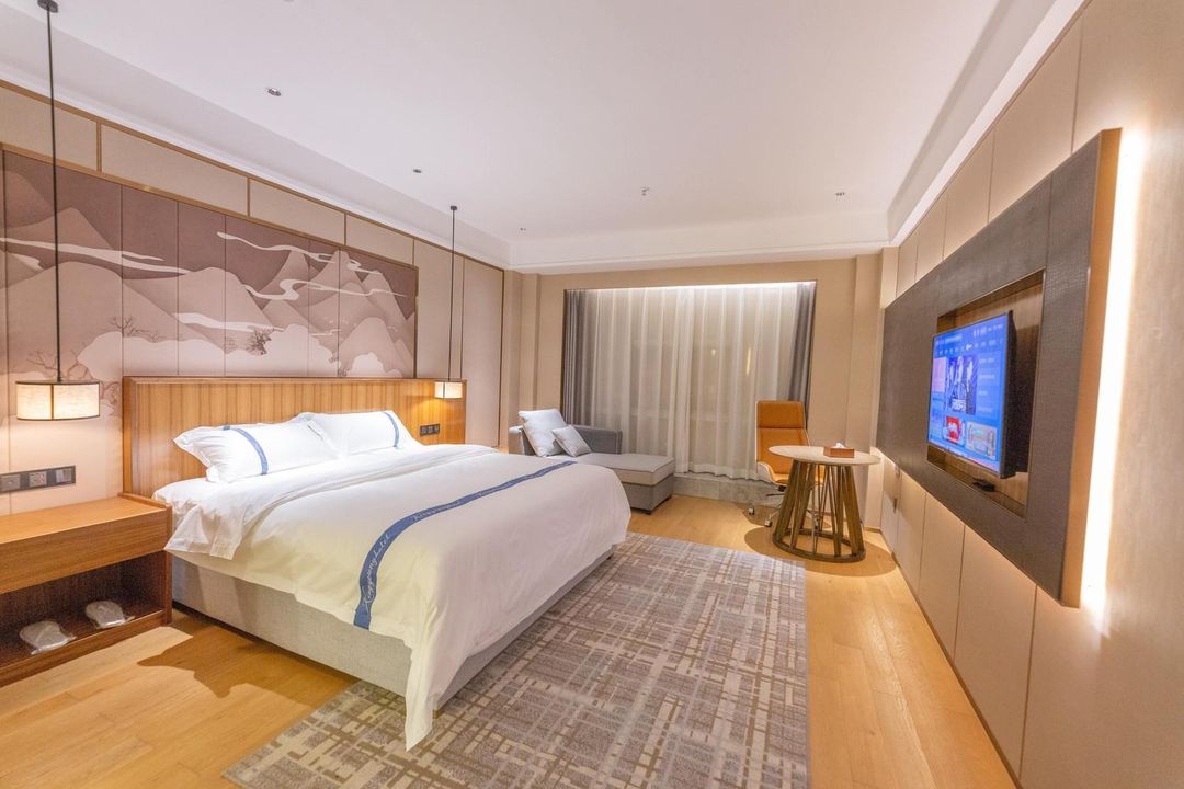 寬裕豪庭酒店(深圳東站布吉文體中心店)